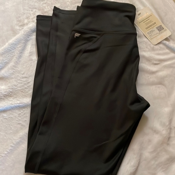 FABLETICS High-Waisted Ultracool Black Shine Legging 7/8 #NEW - Picture 13 of 14